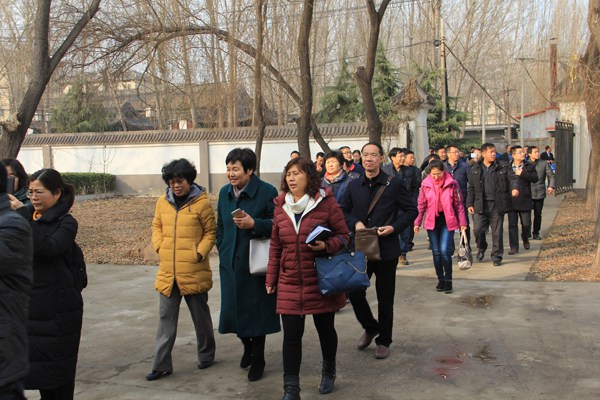 ׯ�к���Ϸ(�й�)�ɷ����޹�˾-����